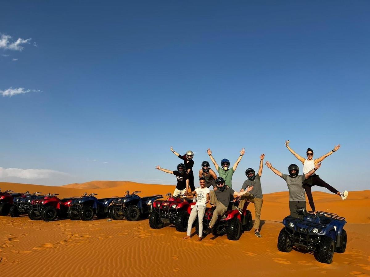 Les Roches Desert Camp เมอร์ซูกา ภายนอก รูปภาพ